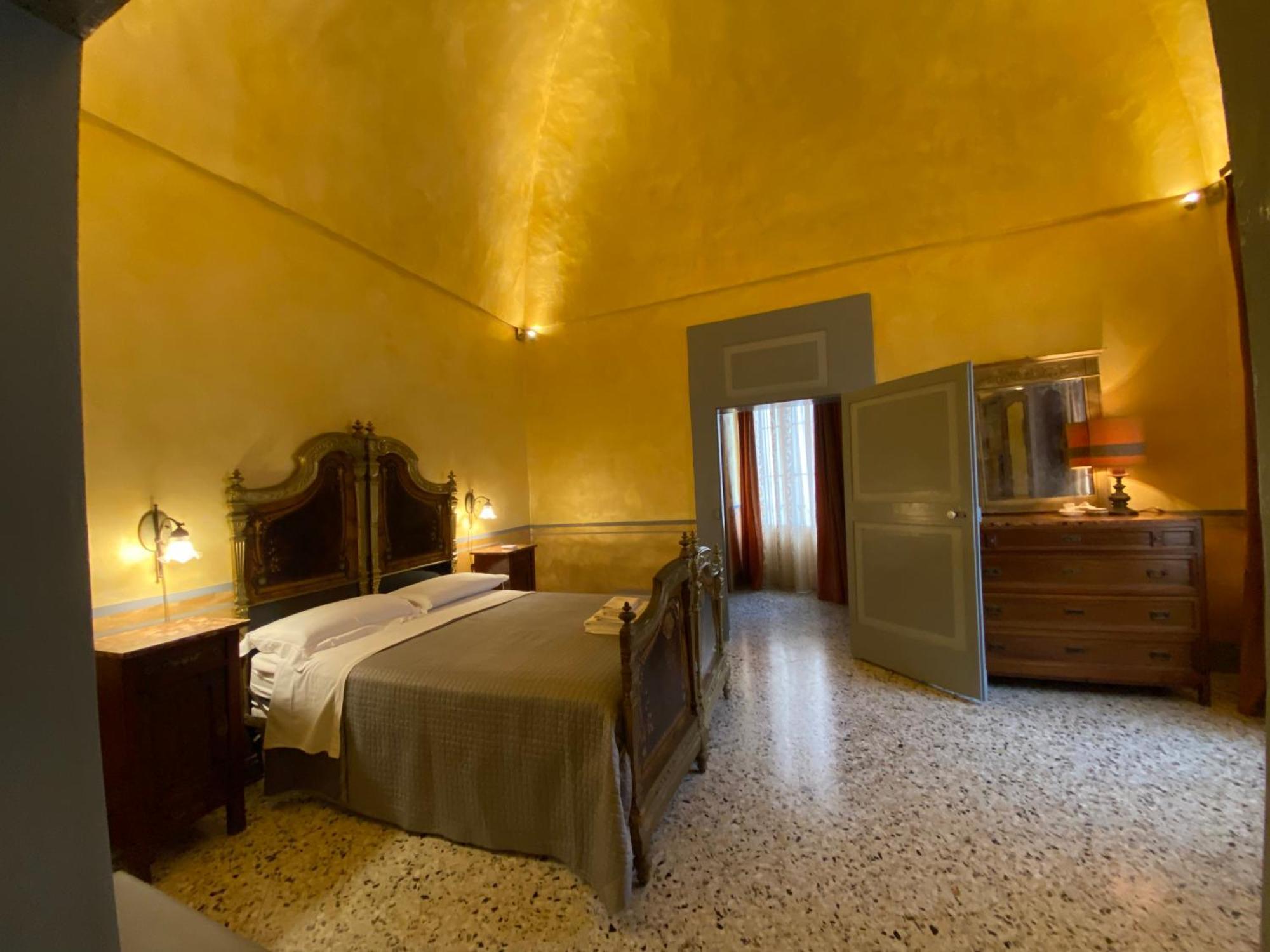 Palazzo De Carlo E Il Parco Dei 7 Pozzi Panzió Lecce Kültér fotó